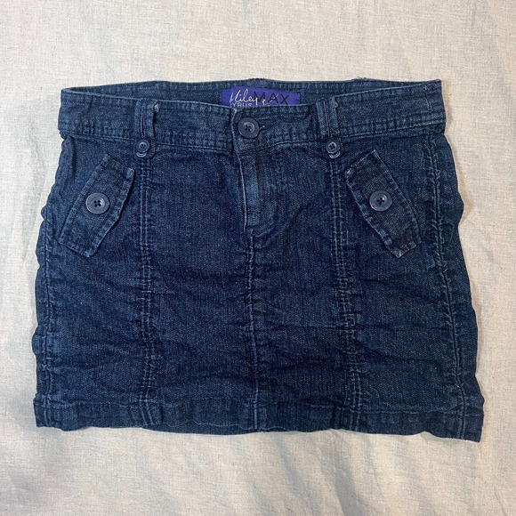 Miley Cyrus & Max Azria Other - Miley Cyrus Max Azria Denim Mini Skirt Junior 7 Y2K 2000s Ruched Micro Utility